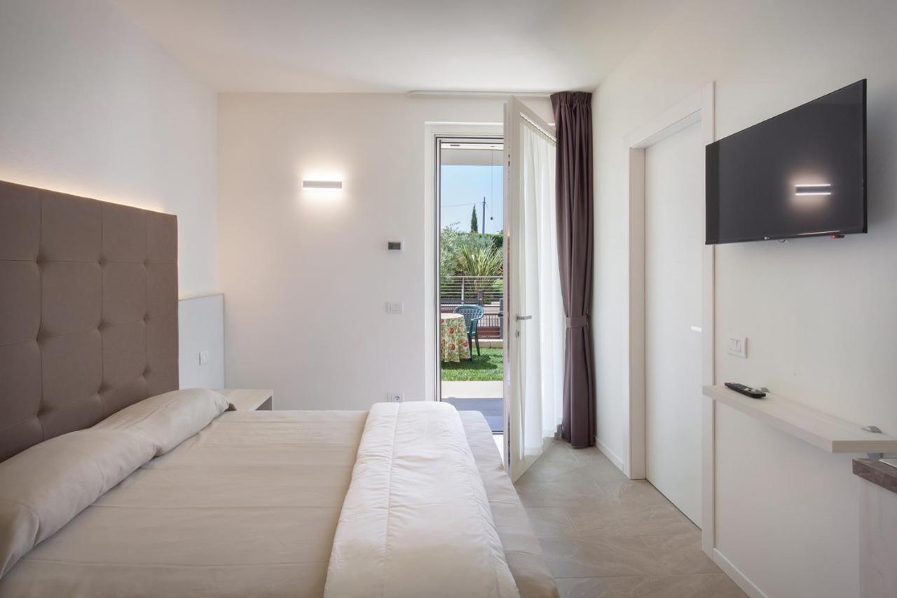 Villa Aurora-Holiday Home Apt 2 Bardolino Ngoại thất bức ảnh