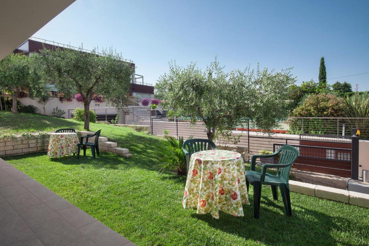 Villa Aurora-Holiday Home Apt 2 Bardolino Ngoại thất bức ảnh