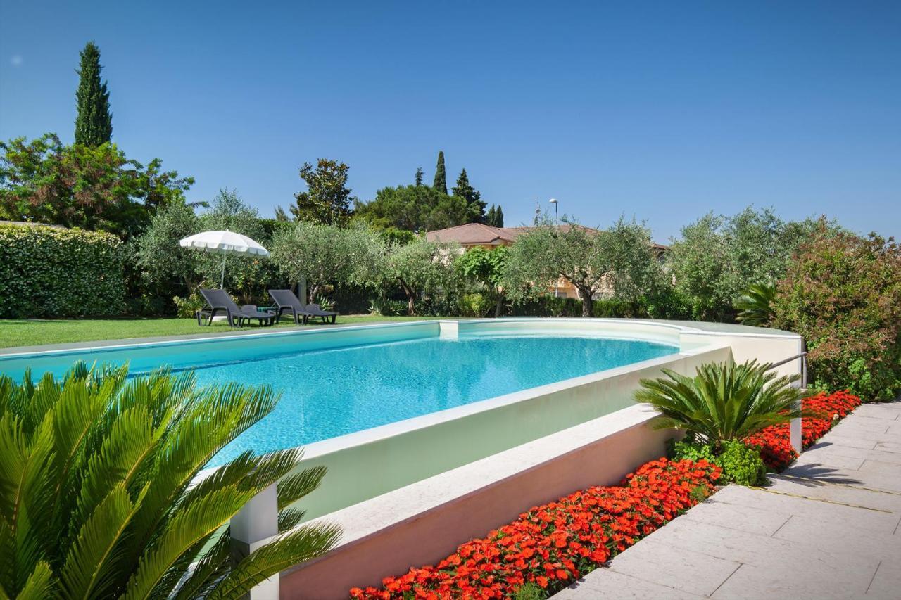 Villa Aurora-Holiday Home Apt 2 Bardolino Ngoại thất bức ảnh